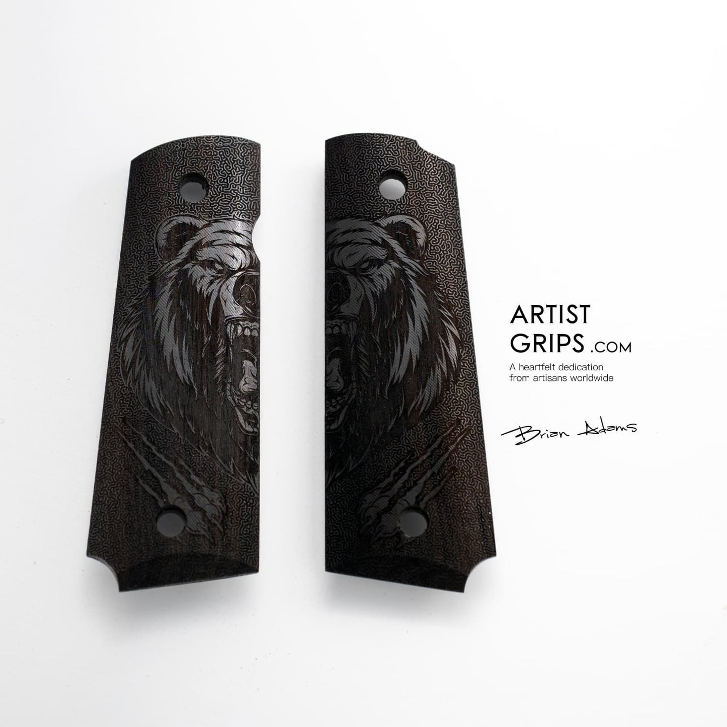 1911 Full Size wood Pistol Grips Bas-relief Bear