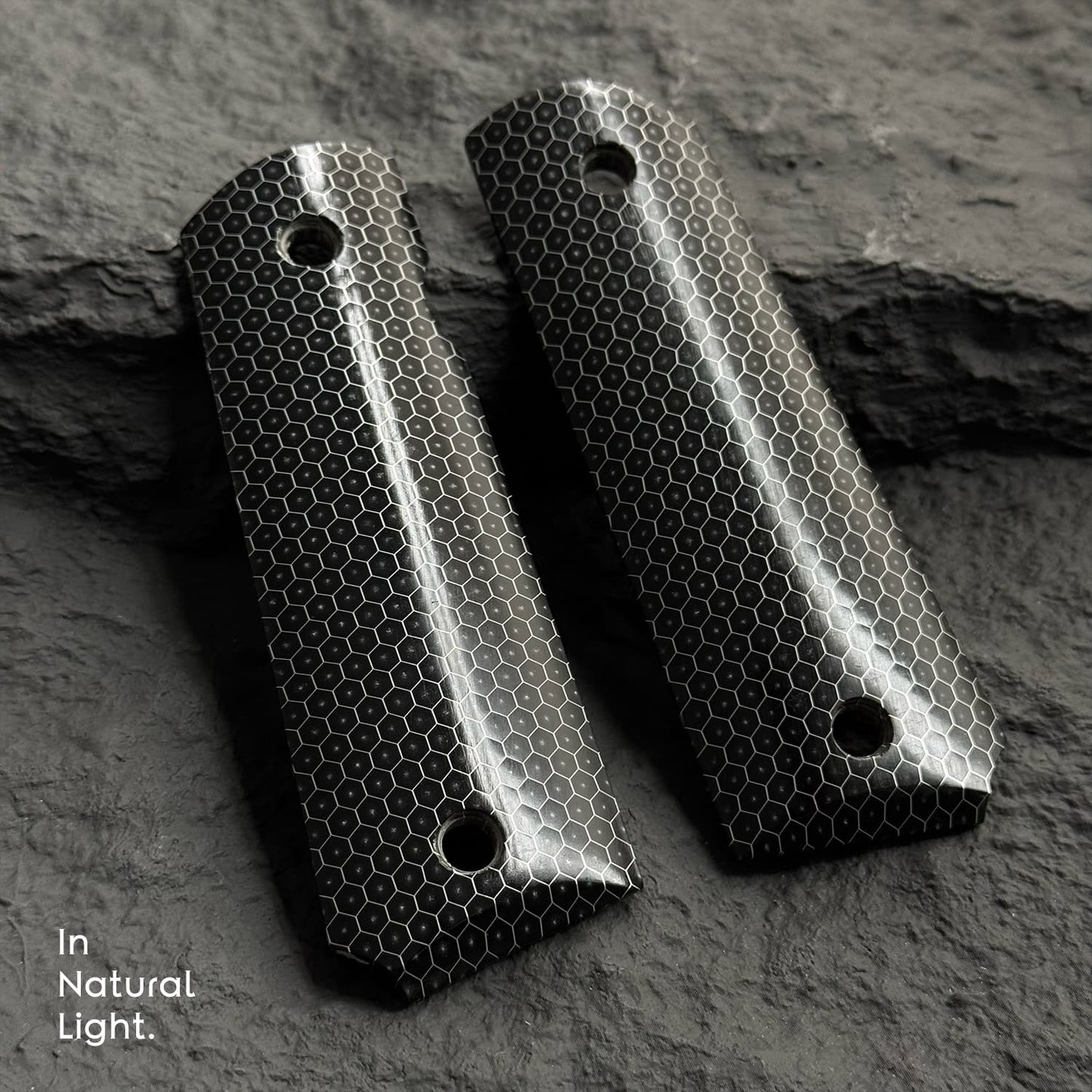 1911 Full Size New Epoxy resin honeycomb aluminum Pistol Grips