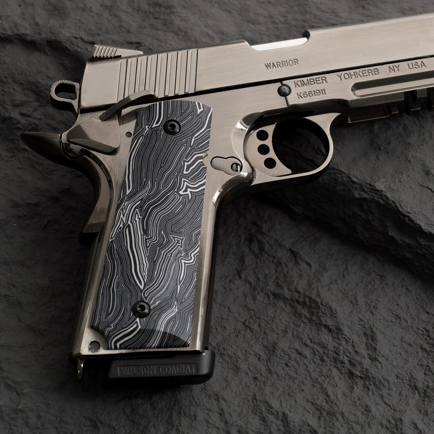 1911 Full Size G10 Composite material Pistol Grips Black and white stripes