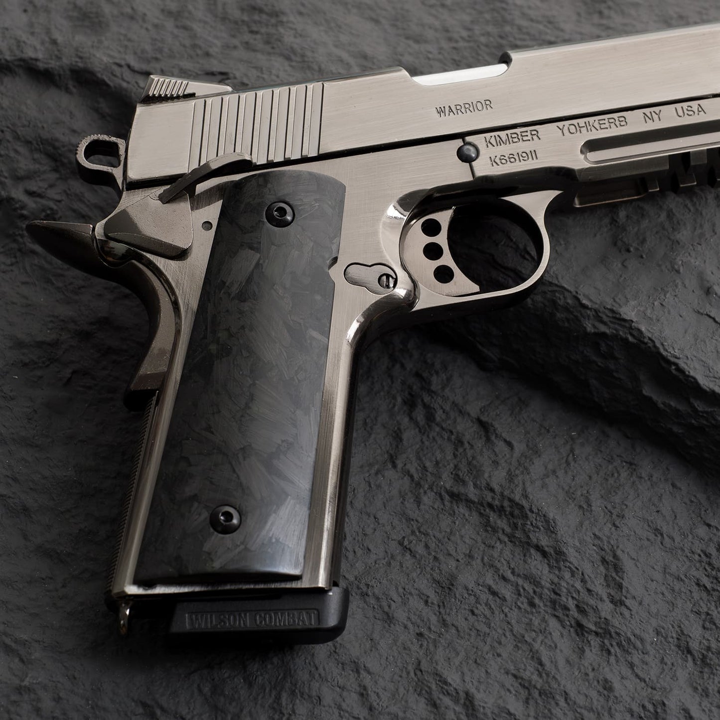 1911 Full Size Fragmented Carbon Fiber Pistol Grips