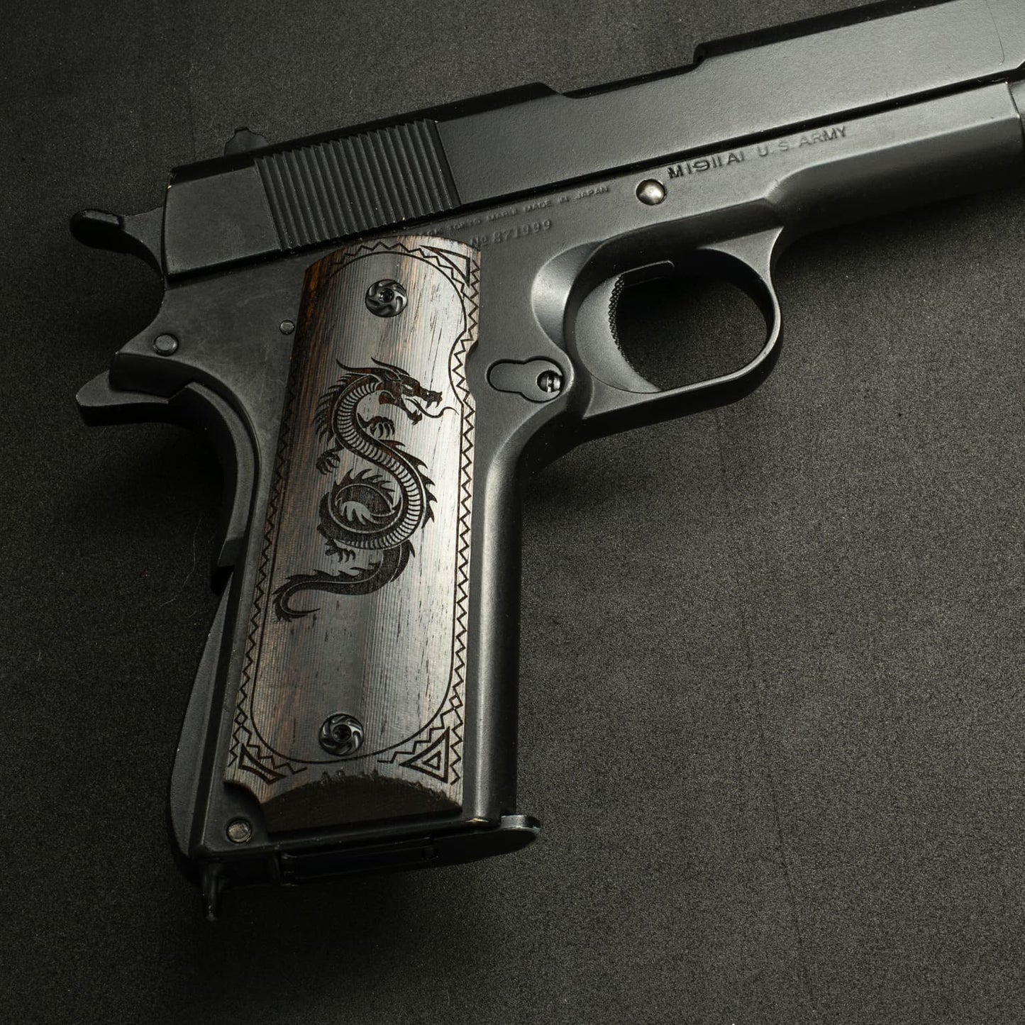 1911 Full Size Black Ebony Pistol Grips Bas-relief Dragon