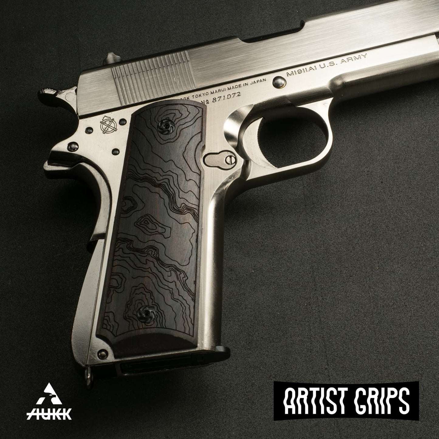 1911 Full Size Black Ebony Pistol Grips Bas-relief Contour