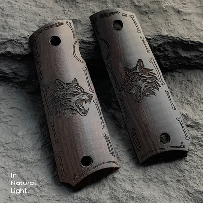 1911 Full Size Black Ebony Pistol Grips Bas-relief Wolf D2