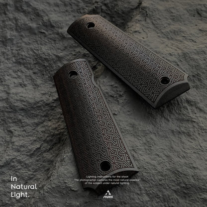 1911 Full Size Black Ebony Pistol Grips Bas-relief 3D misalignment